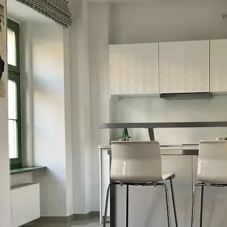 Greeny Apartment